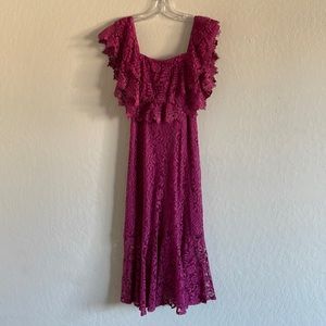 Lulus lace dress